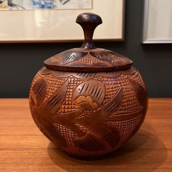 Handmade handcrafted hand carved wood jewellery box unknown origin - Picture 3 of 6